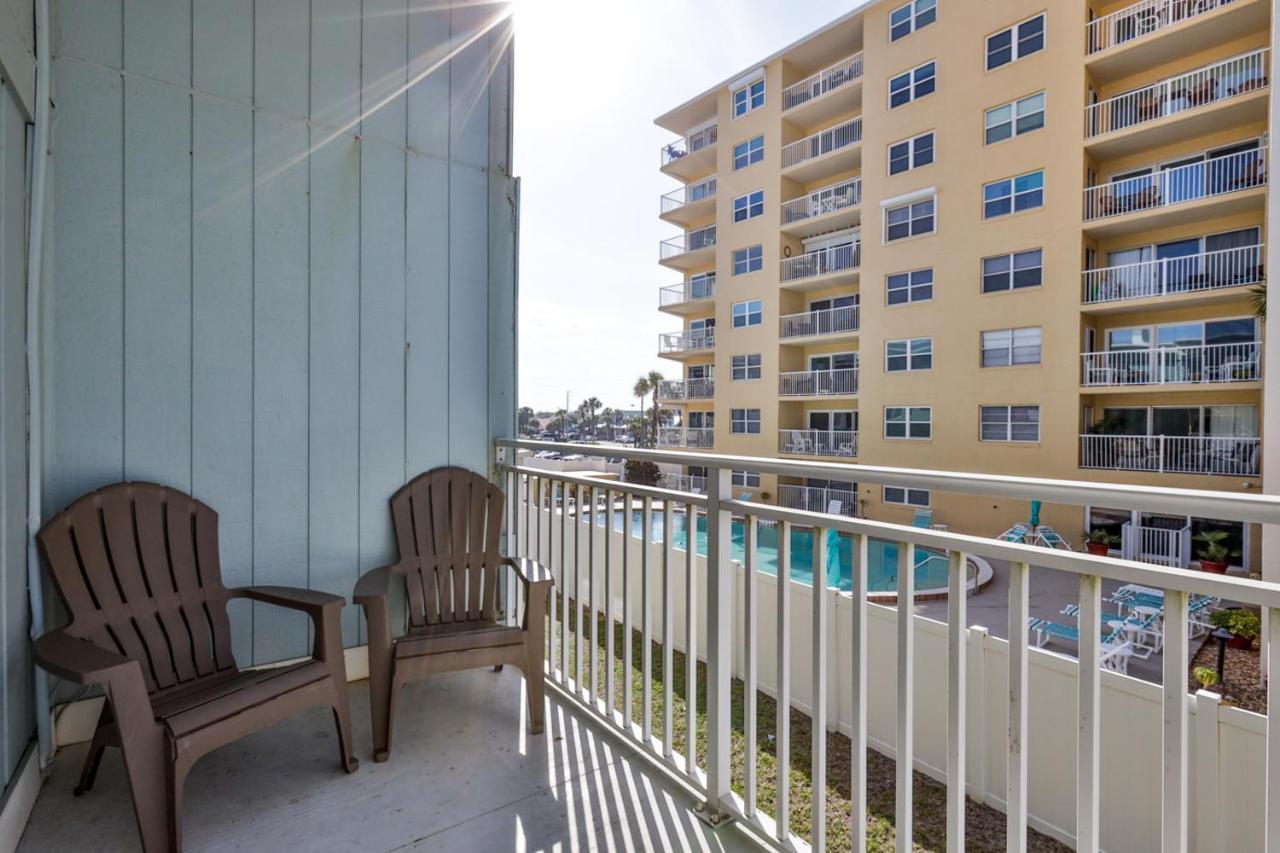 Coastal Waters Hotel New Smyrna Beach Exterior photo